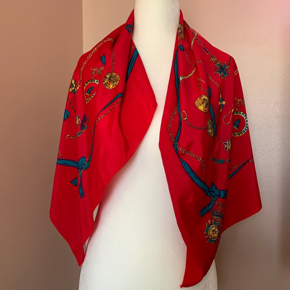 Vintage Patterned Hot Pink Scarf